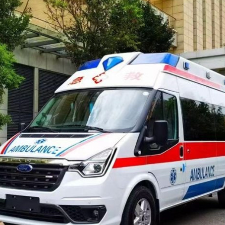 旌阳选择租赁救护车的注意事项